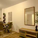 Ruhig Gelegenes 3-raum App Apartment