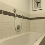 Apartment Ruhig Gelegenes 3-raum App Jena