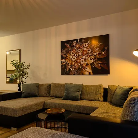 Ruhig Gelegenes 3-raum App Apartment *