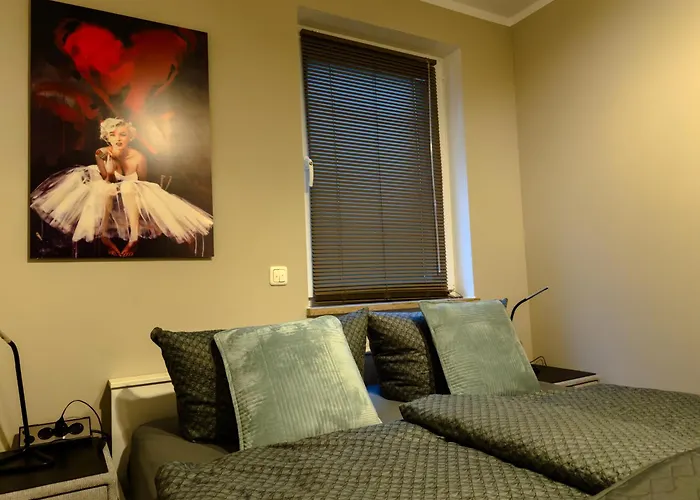 Apartment Ruhig Gelegenes 3-raum App