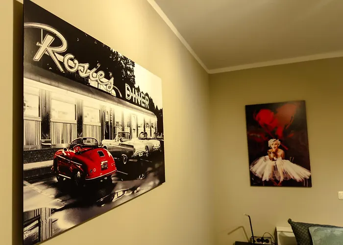 Ruhig Gelegenes 3-raum App Apartment *