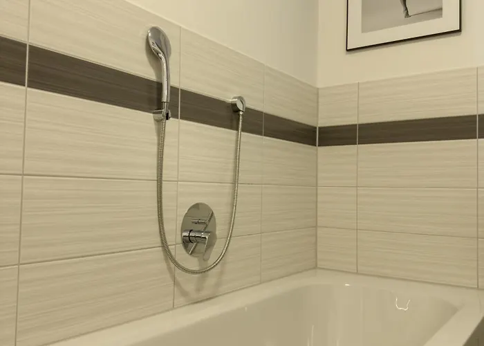 Apartment Ruhig Gelegenes 3-raum App Jena